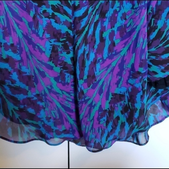 Express Peacock Sheer Blouse with liner, gorgeous - Picture 3 of 6
